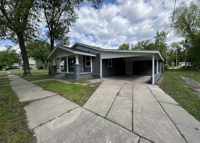 Property at 210 E Quincy, Arkansas City, KS 67005, 2 beds, 1 bath