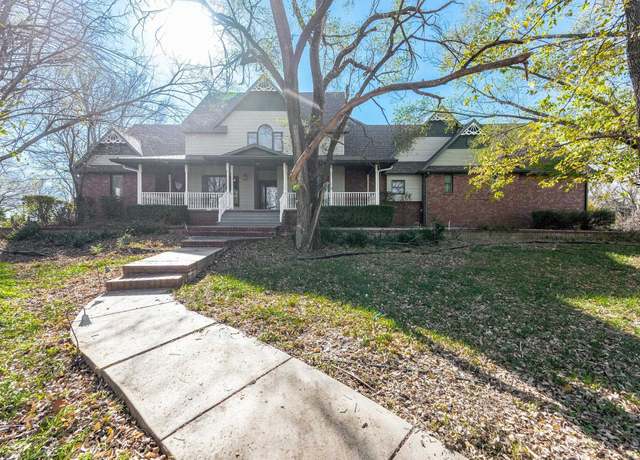 Property at 15815 E 55th St S, Derby, KS 67037, 3 beds, 4.5 baths