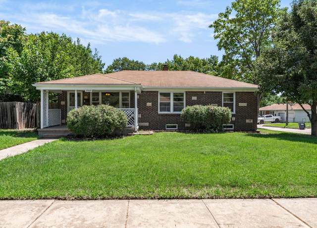 Property at 2060 S Old Manor Rd, Wichita, KS 67218, 3 beds, 2 baths
