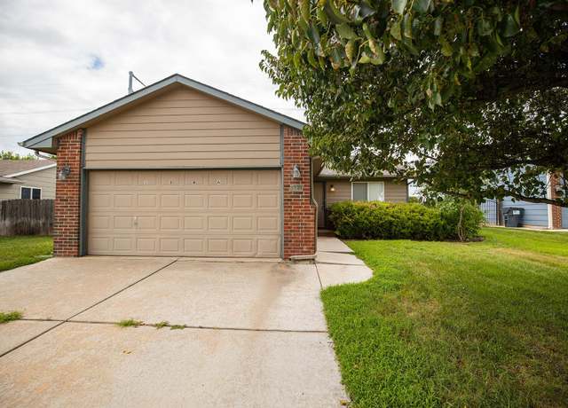 Property at 1386 N Aksarben, Wichita, KS 67235, 3 beds, 2 baths