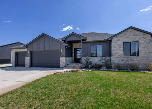 Property at 11845 W Cherese Ct, Wichita, KS 67215, 5 beds, 3 baths