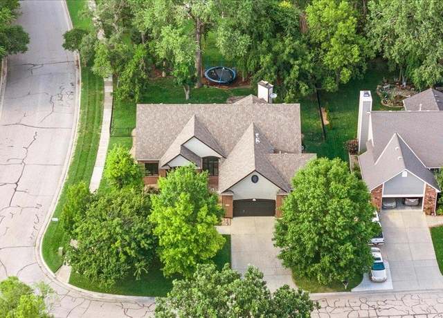 Property at 7714 W Quail Run, Wichita, KS 67205, 4 beds, 3 baths