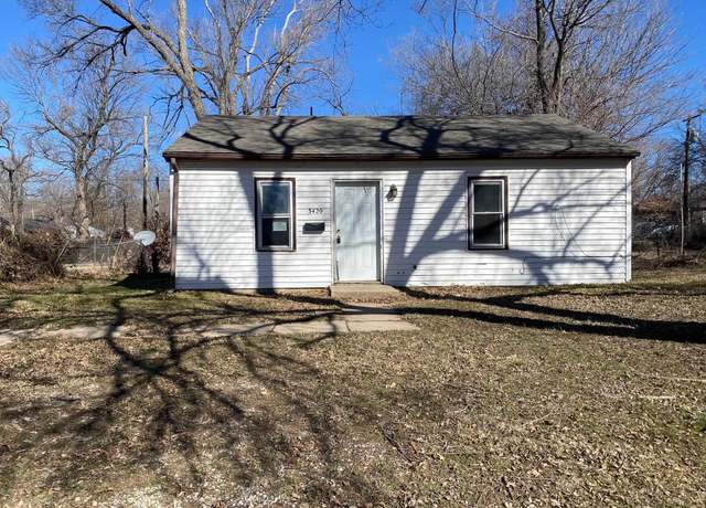 Property at 3420 E Sunview Ave, Wichita, KS 67216, 2 beds, 1 bath