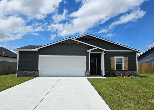 Property at 231 S Gatewood St, Valley Center, KS 67147, 4 beds, 2 baths