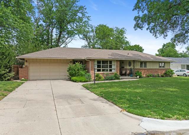 Property at 6606 E 10th St N, Wichita, KS 67206, 3 beds, 2 baths