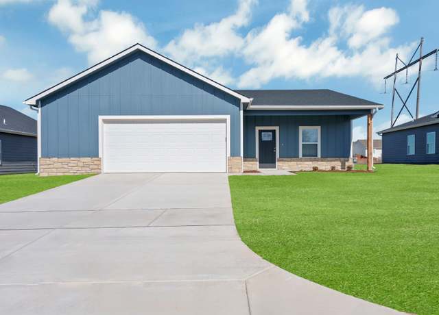 Property at 2622 S Beech St, Wichita, KS 67210, 3 beds, 2 baths