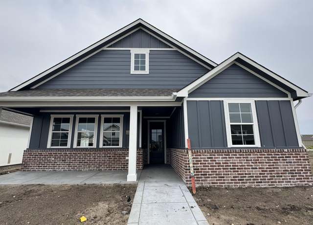 Property at 325 W Boxthorn Dr, Andover, KS 67002, 2 beds, 2 baths