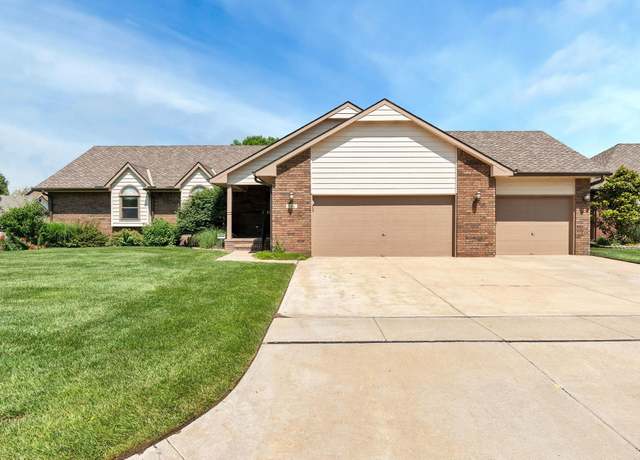 Property at 146 S Forestview Ct, Wichita, KS 67235, 4 beds, 3 baths