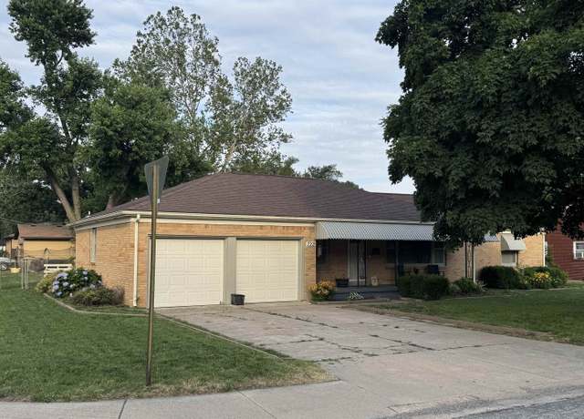 Property at 722 Westview Dr, Mulvane, KS 67110, 3 beds, 2 baths