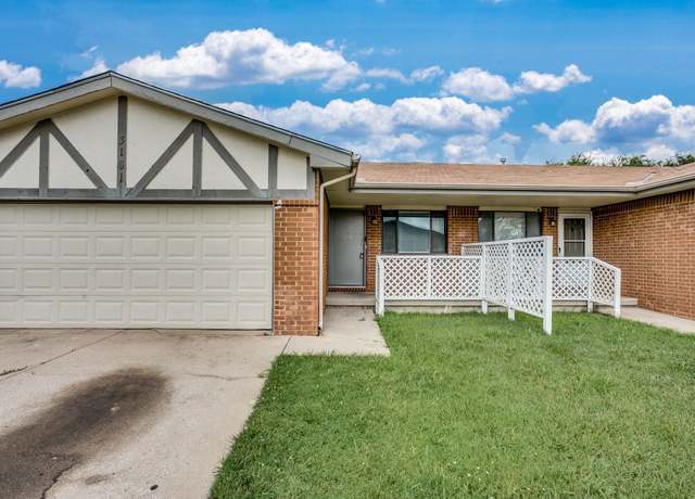Property at 3161 S Bunker Hill Dr, Wichita, KS 67210, 3 beds, 2 baths