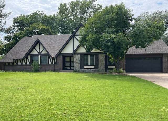 Property at 2419 W Benjamin Dr, Wichita, KS 67204, 3 beds, 2.5 baths