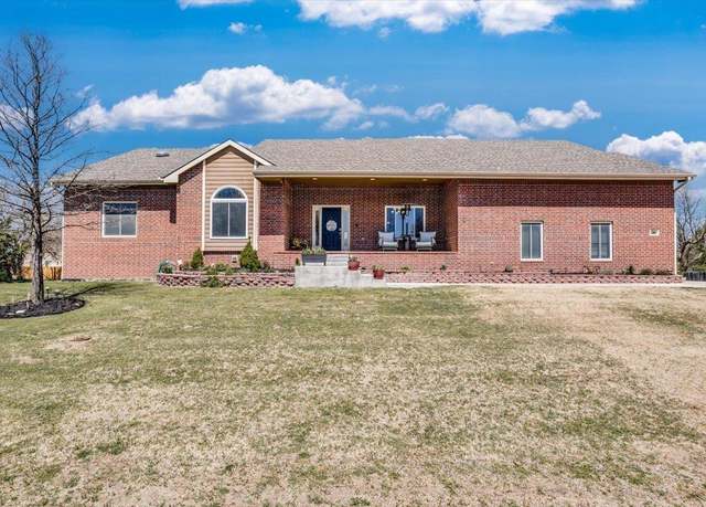 Property at 48 Stevie Ct, Goddard, KS 67052, 5 beds, 3 baths