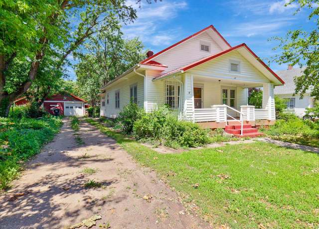 Property at 117 N Wichita, Haven, KS 67543, 2 beds, 1 bath