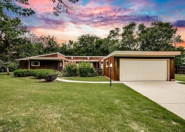 Property at 321 S Floyd St, Wichita, KS 67209, 3 beds, 2 baths