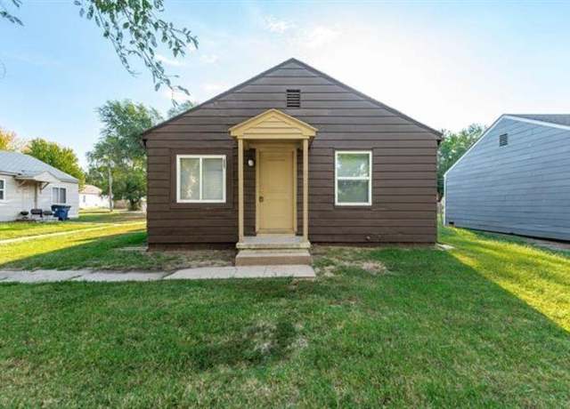 Property at 816/818 S Terrace Dr, Wichita, KS 67218, 2 beds