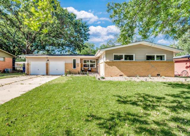 Property at 9710 W Hickory Ln, Wichita, KS 67212, 3 beds, 1.5 baths