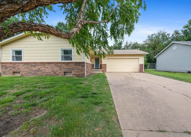 Property at 4015 Clarendon St, Bel Aire, KS 67220, 3 beds, 2 baths