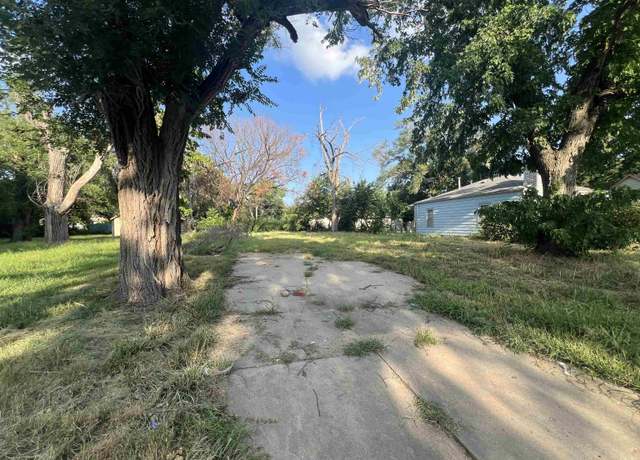 Property at 1932 S Mosley, Wichita, KS 67211