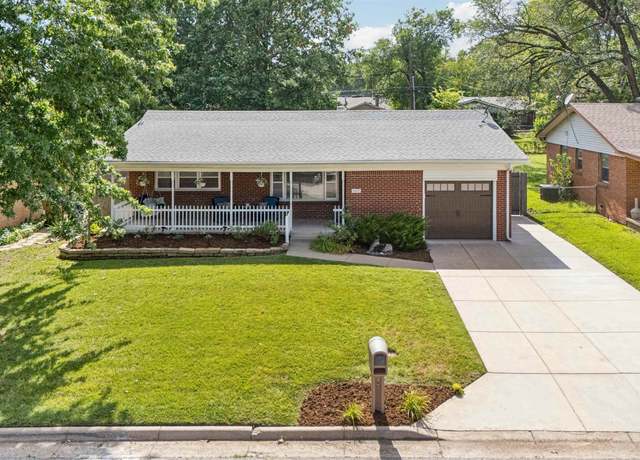 Property at 1227 N Derby Ave, Derby, KS 67037, 3 beds, 1 bath
