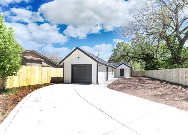 Property at 3332 N Wellington Pl, Wichita, KS 67204, 3 beds, 2 baths