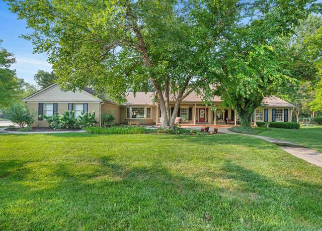 Property at 7 E Swallow St, Wichita, KS 67230, 5 beds, 4.5 baths