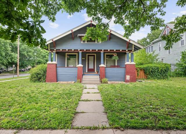 Property at 328 W 7th St, Newton, KS 67114-2620, 2 beds, 1 bath