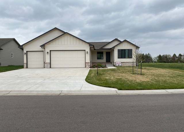 Property at 10494 W Wilkinson St, Maize, KS 67101, 3 beds, 2 baths