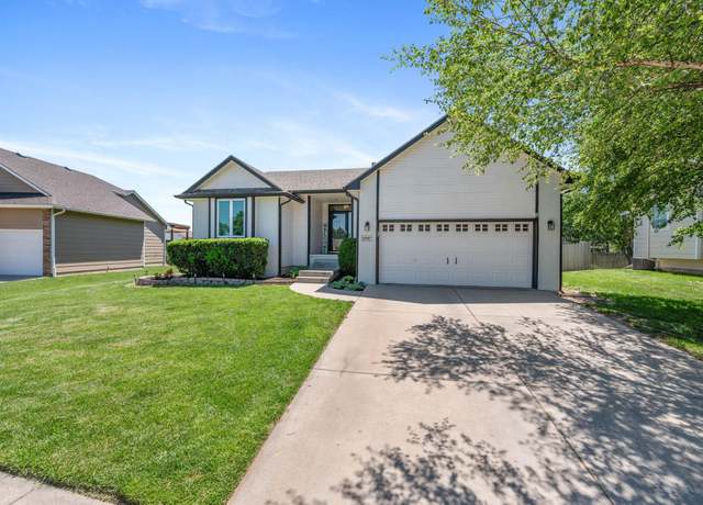 Property at 10507 E Mainsgate St, Wichita, KS 67226, 4 beds, 3 baths