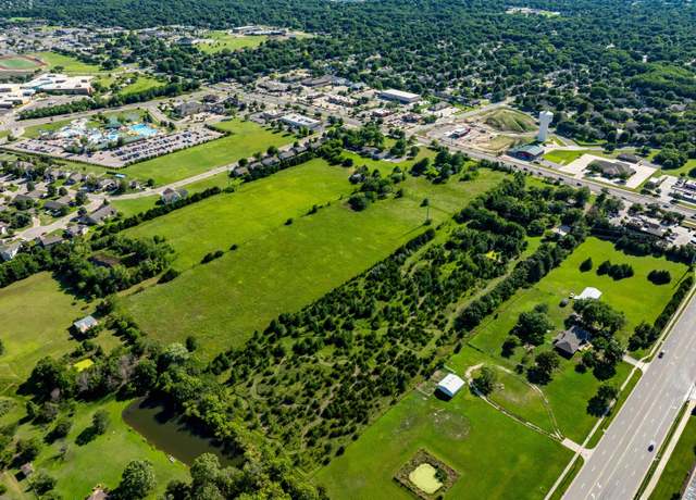 Property at 1400 N Rock Rd, Derby, KS 67037