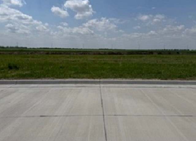 Property at 416 Morning Dew, Hesston, KS 67062