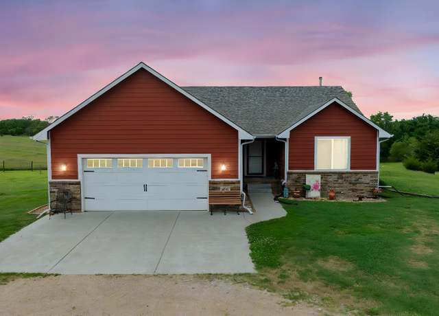 Property at 6533 12th Rd, Douglass, KS 67039, 3 beds, 3 baths