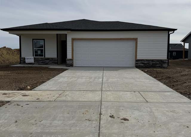 Property at 13207 E Spring Valley St, Wichita, KS 67230, 4 beds, 2 baths