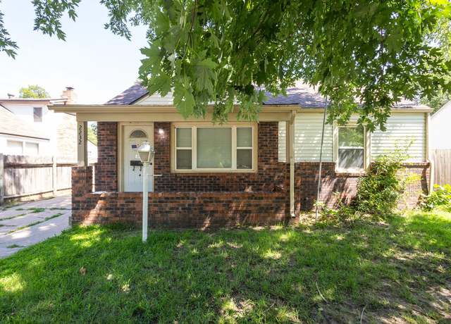 Property at 2232 W Caroline, Wichita, KS 67203, 3 beds, 2 baths