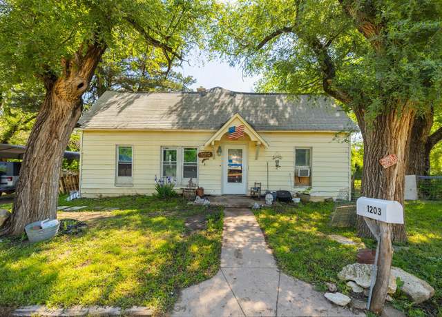Property at 905 & 1203 S A St, Wellington, KS 67152, 3 beds, 1 bath