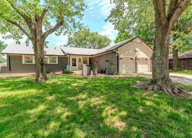 Property at 1600 E Carolyn St, Derby, KS 67037, 4 beds, 3 baths