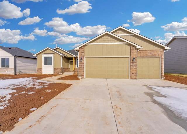 Property at 5116 W 46th St S, Wichita, KS 67215, 3 beds, 2 baths