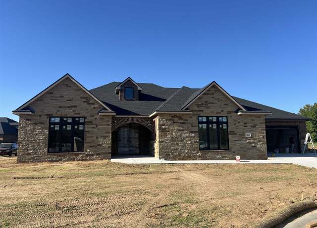 Property at 4041 N Tyler Ct, Maize, KS 67101, 3 beds, 2 baths