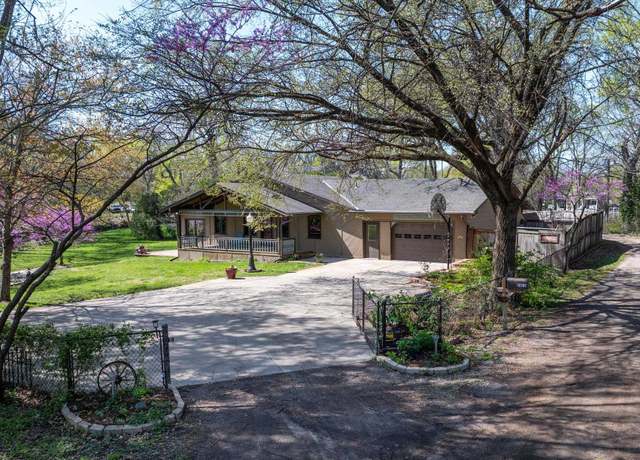 Property at 12707 SW Chisholm Trail Rd, Andover, KS 67002, 3 beds, 3 baths