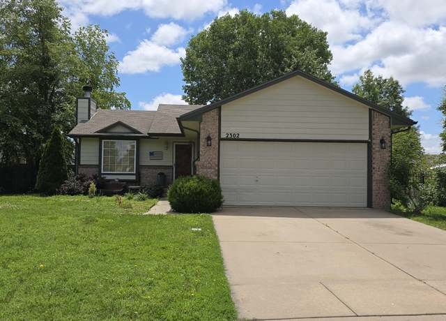 Property at 2302 S Stoney Point St, Wichita, KS 67209, 2 beds, 2 baths