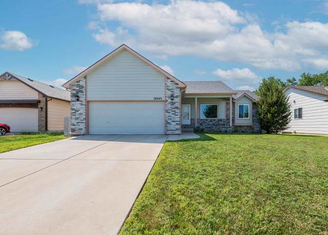 Property at 10445 E Fawn Grove Ct, Wichita, KS 67207, 5 beds, 3 baths