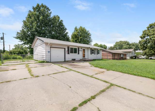 Property at 6445 N Wendell St, Park City, KS 67219, 3 beds, 2 baths
