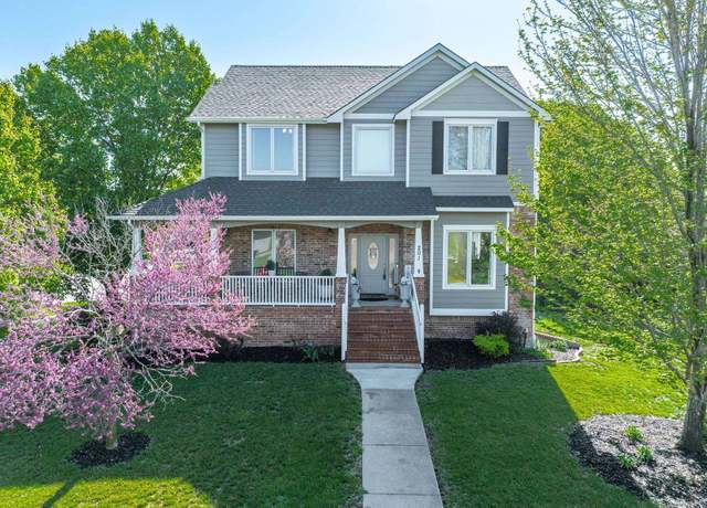 Property at 201 N Lancaster Ct, Wichita, KS 67230, 5 beds, 4.5 baths