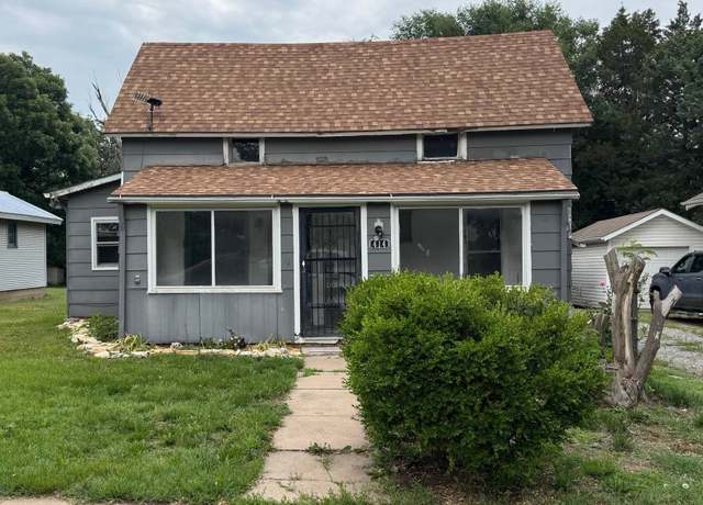 Property at 414 East Ave S, Lyons, KS 67554, 3 beds, 1 bath