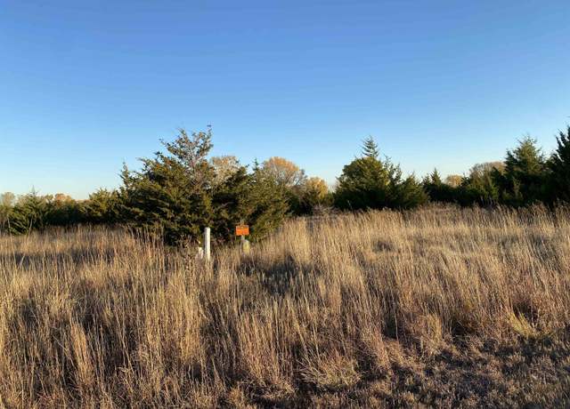 Property at 1442 W Ashleigh Ln, Milton, KS 67106