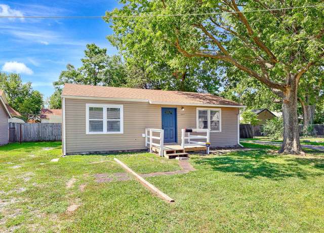 Property at 1217 E Boston St, Wichita, KS 67211, 2 beds, 1 bath