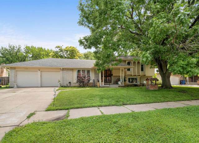 Property at 1200 S Apache Dr, Wichita, KS 67207, 4 beds, 2 baths