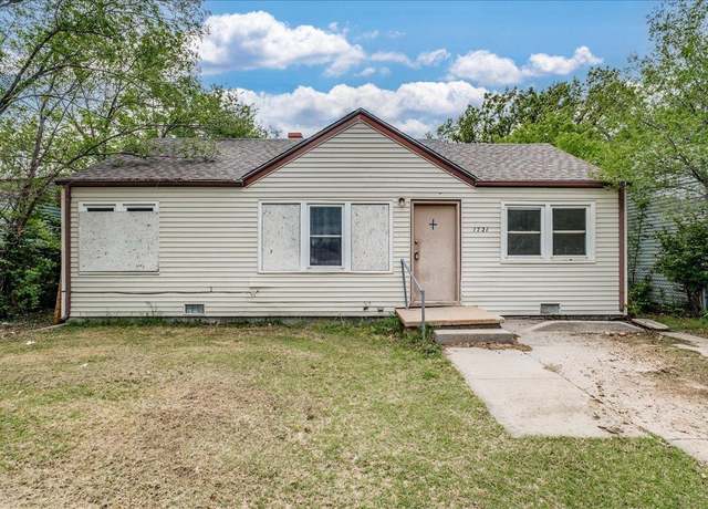 Property at 1721 N Estelle Ave, Wichita, KS 67214, 3 beds, 1 bath
