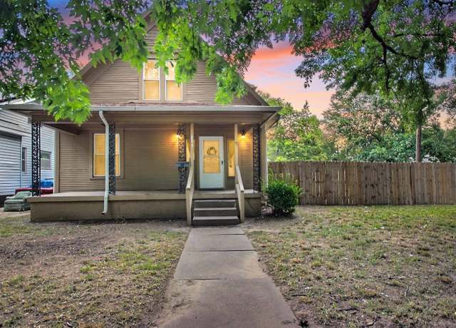 Property at 204 N Martinson, Wichita, KS 67203, 3 beds, 2.5 baths