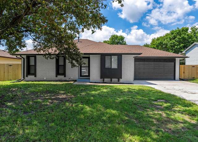 Property at 2525 S Capri Ln, Wichita, KS 67210, 5 beds, 3 baths