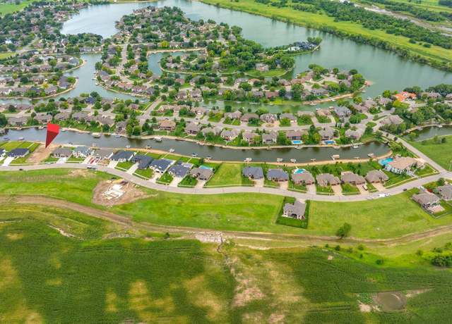 Property at 3011 W Crystal Bch, Wichita, KS 67204